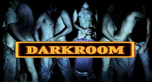 5 consejos a seguir en un cuarto oscuro gay