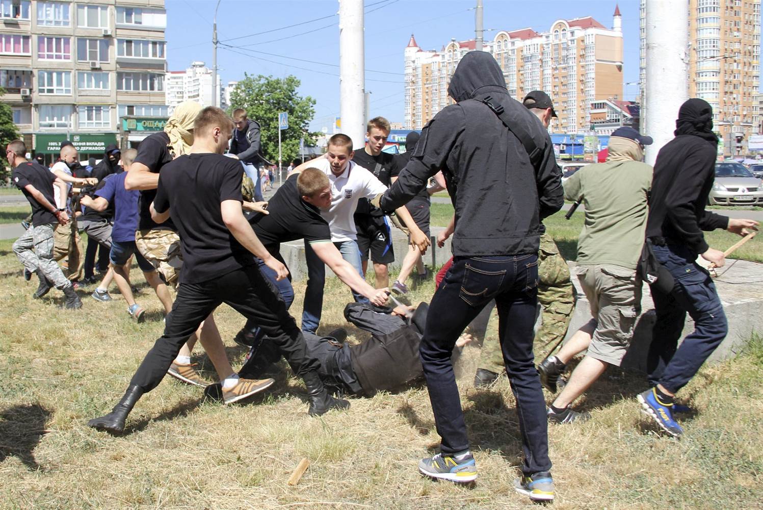 Ataque homófobo al Pride de Kiev