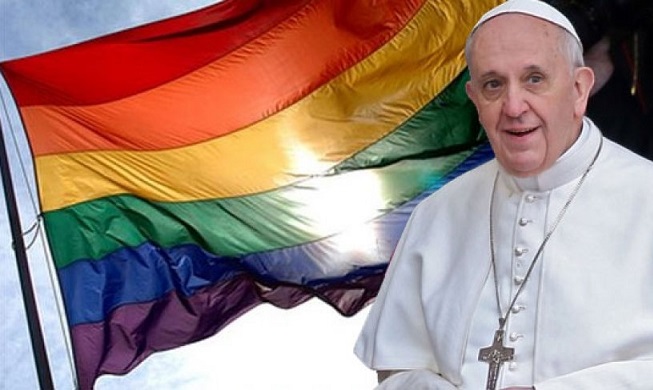 El Papa: sí a la unión civil homosexual pero no al matrimonio gay