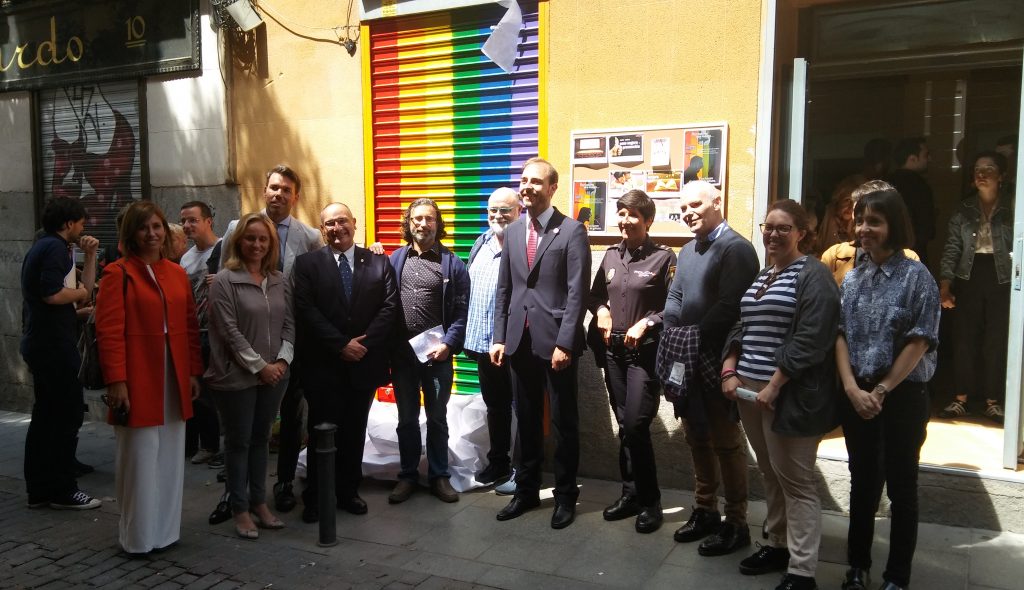 El Centro LGTB de Madrid abre sus puertas en Lavapiés