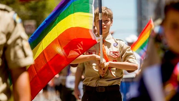 Los Boy Scouts dan la bienvenida a los gays
