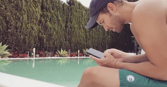 Oda a los bíceps de Pablo Alborán: El cantante revoluciona Instagram con su último vídeo
