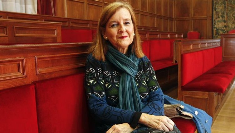 La jueza Elósegui se defiende de las acusaciones de homofobia