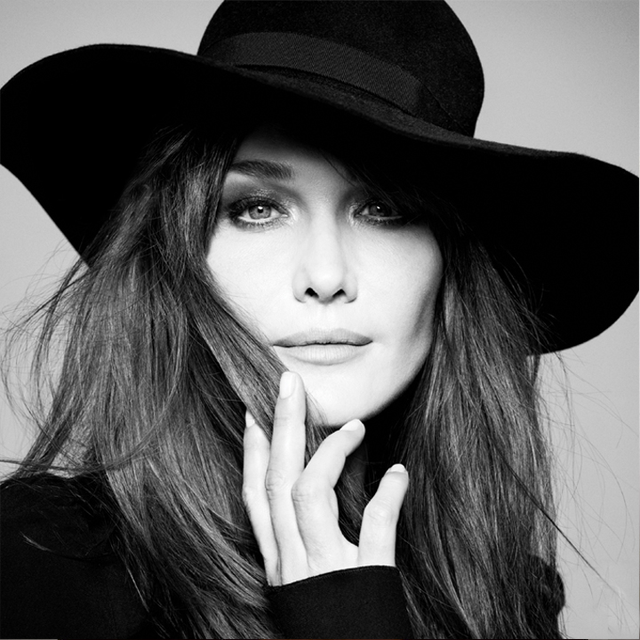 Carla Bruni: “Tampoco soy Madonna, no es difícil pasar desapercibida”