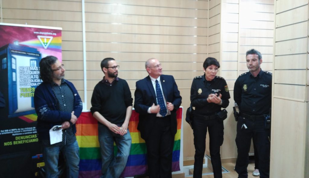El Centro LGTB de Madrid abre sus puertas en Lavapiés