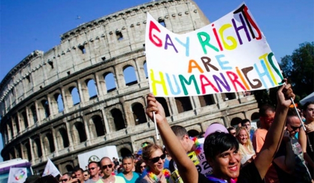 Italia aprueba las uniones civiles homosexuales