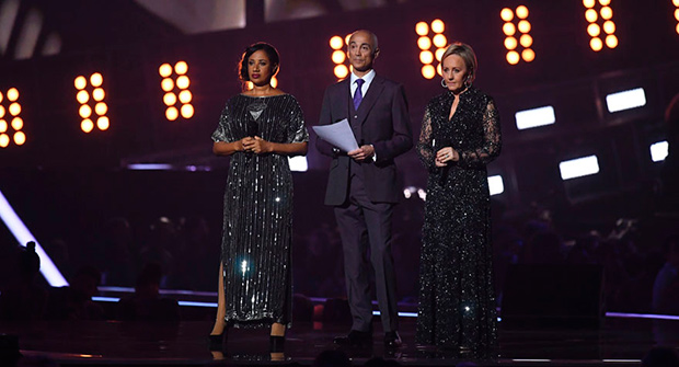 El líder de Coldplay rinde tributo a George Michael en los Brit Awards