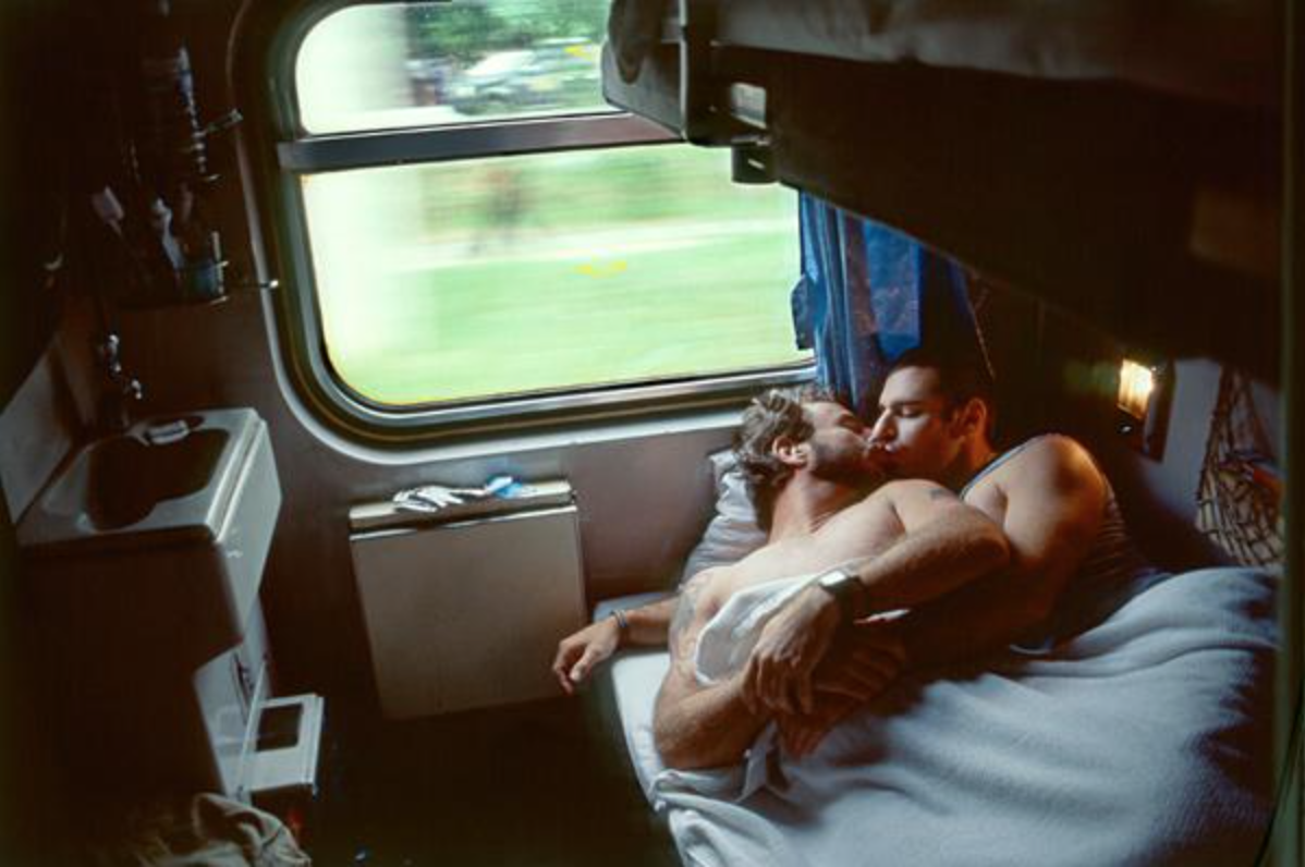 Un fotógrafo expone su intimidad junto a su pareja