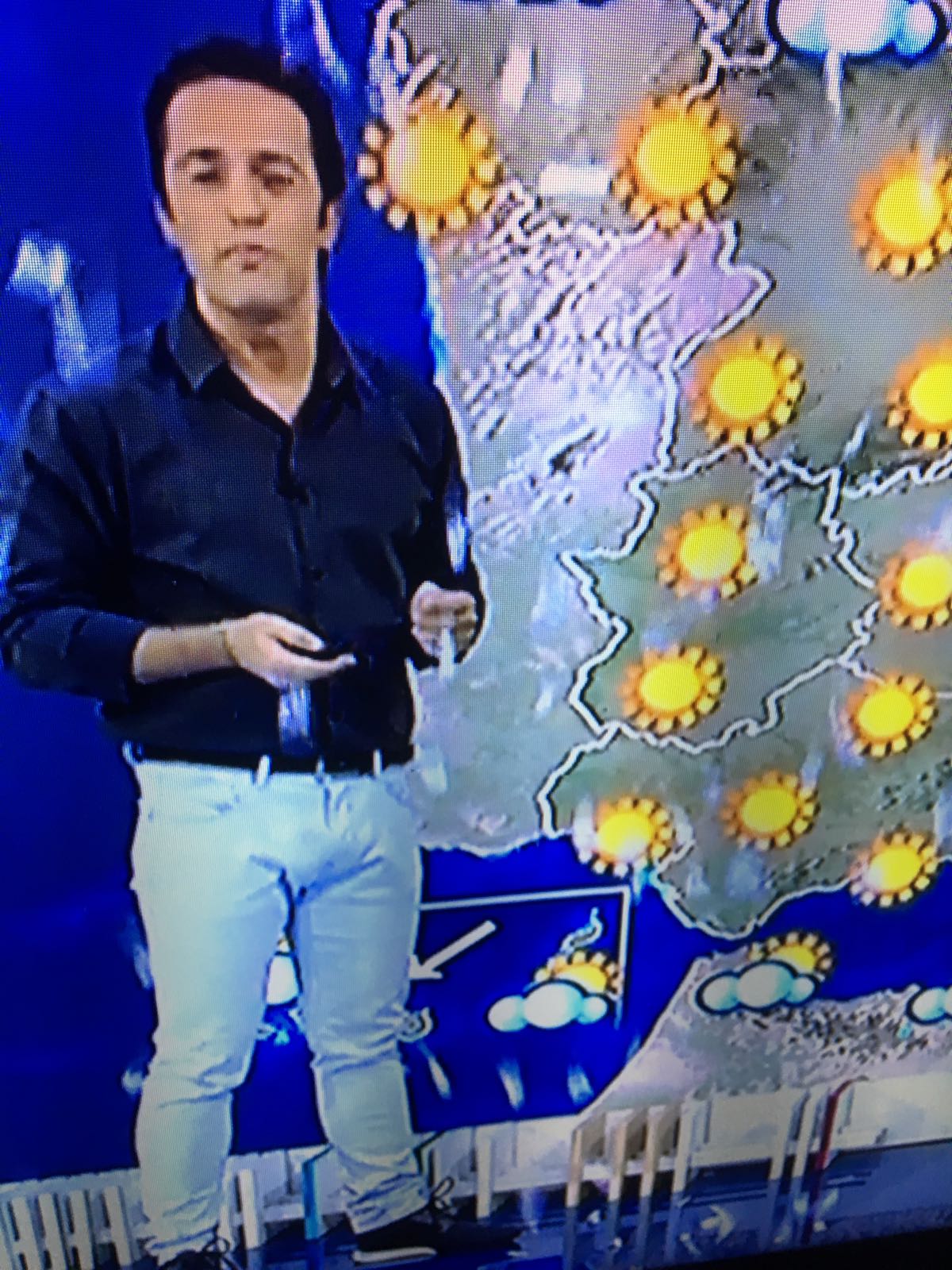 El hombre del tiempo de TVE Jacob Petrus marca tendencia… Y paquete