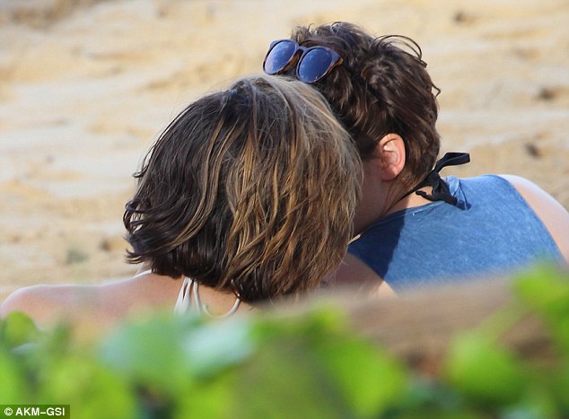 Kristen Stewart de vacaciones con su… ¿novia?