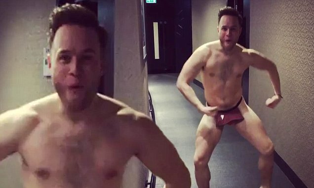 El desnudo más original de Olly Murs en Instagram
