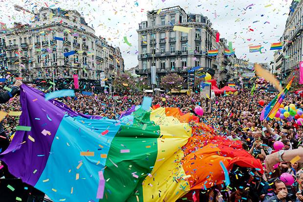 Bruselas no falta a su cita con su Orgullo Gay