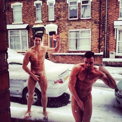 Ciclogénesis de chulazos: desnudos y nieve en el #SnowChallenge