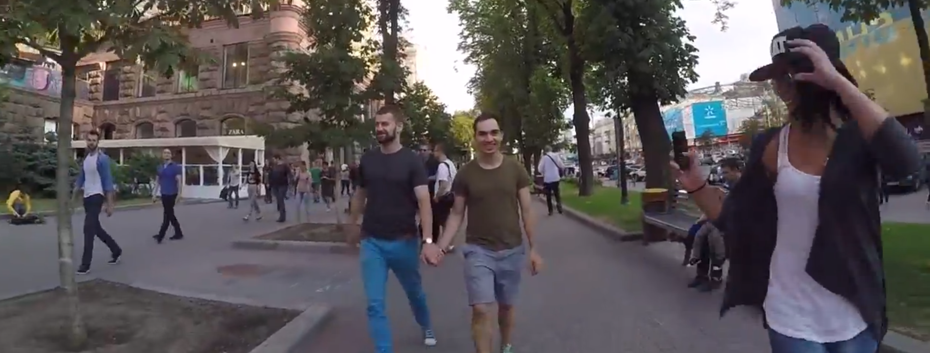 Brutal desenlace de un ‘paseo gay’ en Ucrania