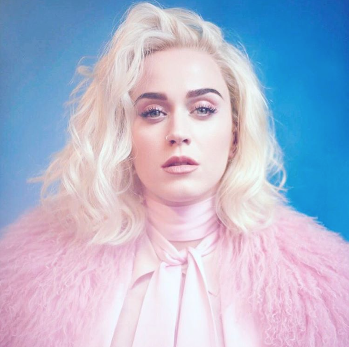 Katy Perry enseña un avance de su nuevo single, ‘Chained to the Rythm’