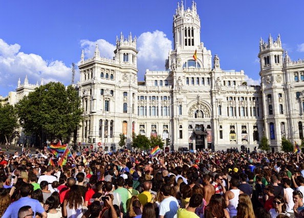 El Ayuntamiento de Madrid izará la bandera gay