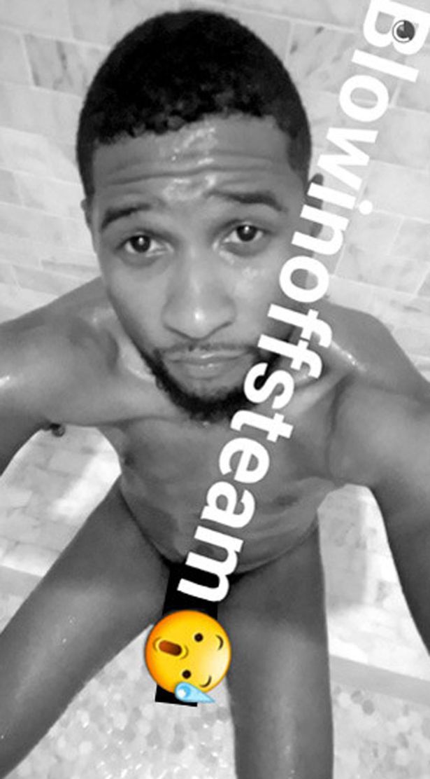 El cantante Usher, desnudo en una foto de Snapchat