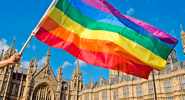 Reino Unido indulta a 65.000 condenados por ser homosexuales