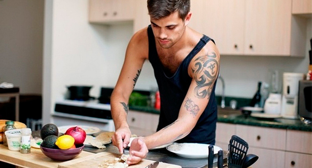 "Los hombres que cocinan pueden volverse gays"