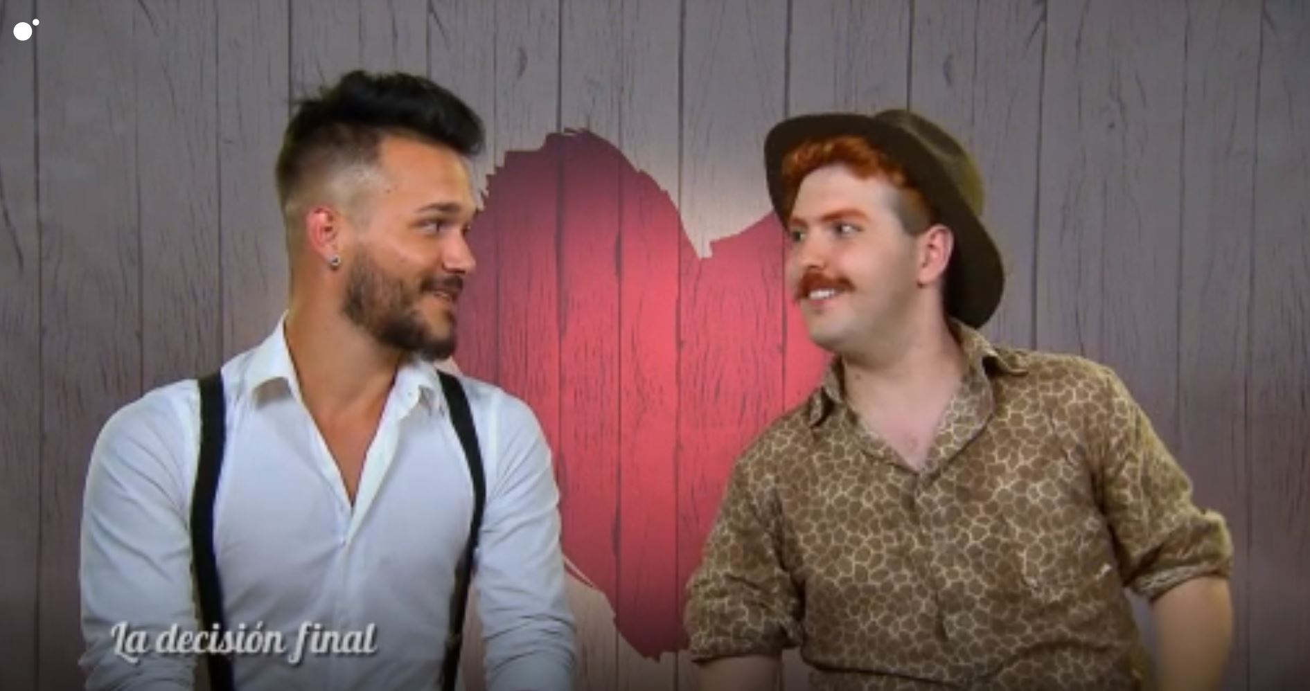 Fracaso de cita en ‘First Dates’ al confesar que es drag queen