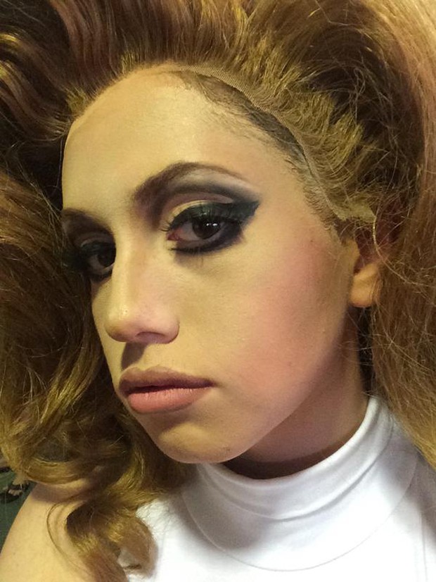 El niño diva se transforma en Lady Gaga