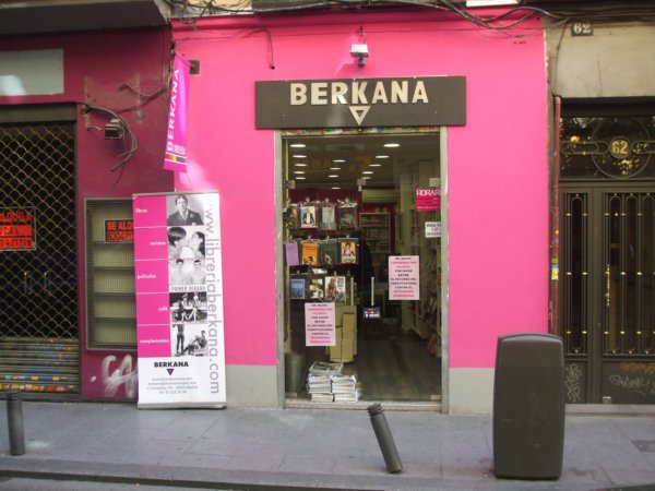 La emblemática librería LGTB ‘Berkana’ necesita tu ayuda