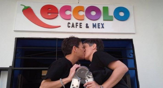 Un bar regentado por dos lesbianas en Alicante sufre un acto vandálico