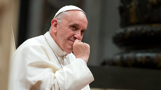 Solicitan al Papa que condene a los gays