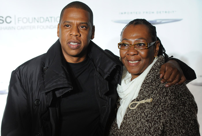 Jay-Z revela en su nuevo disco que su madre es lesbiana