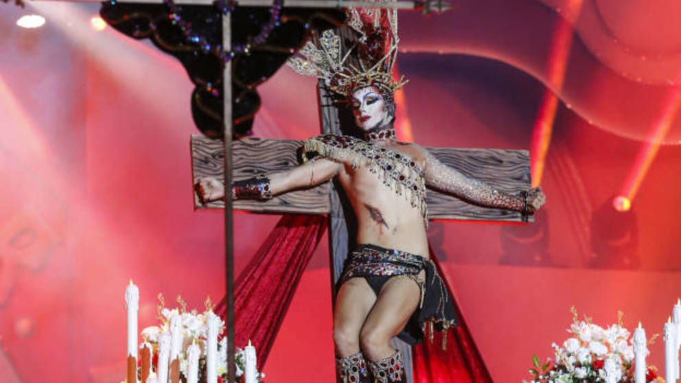 RTVE pide disculpas por emitir la gala Drag Queen de Carnaval