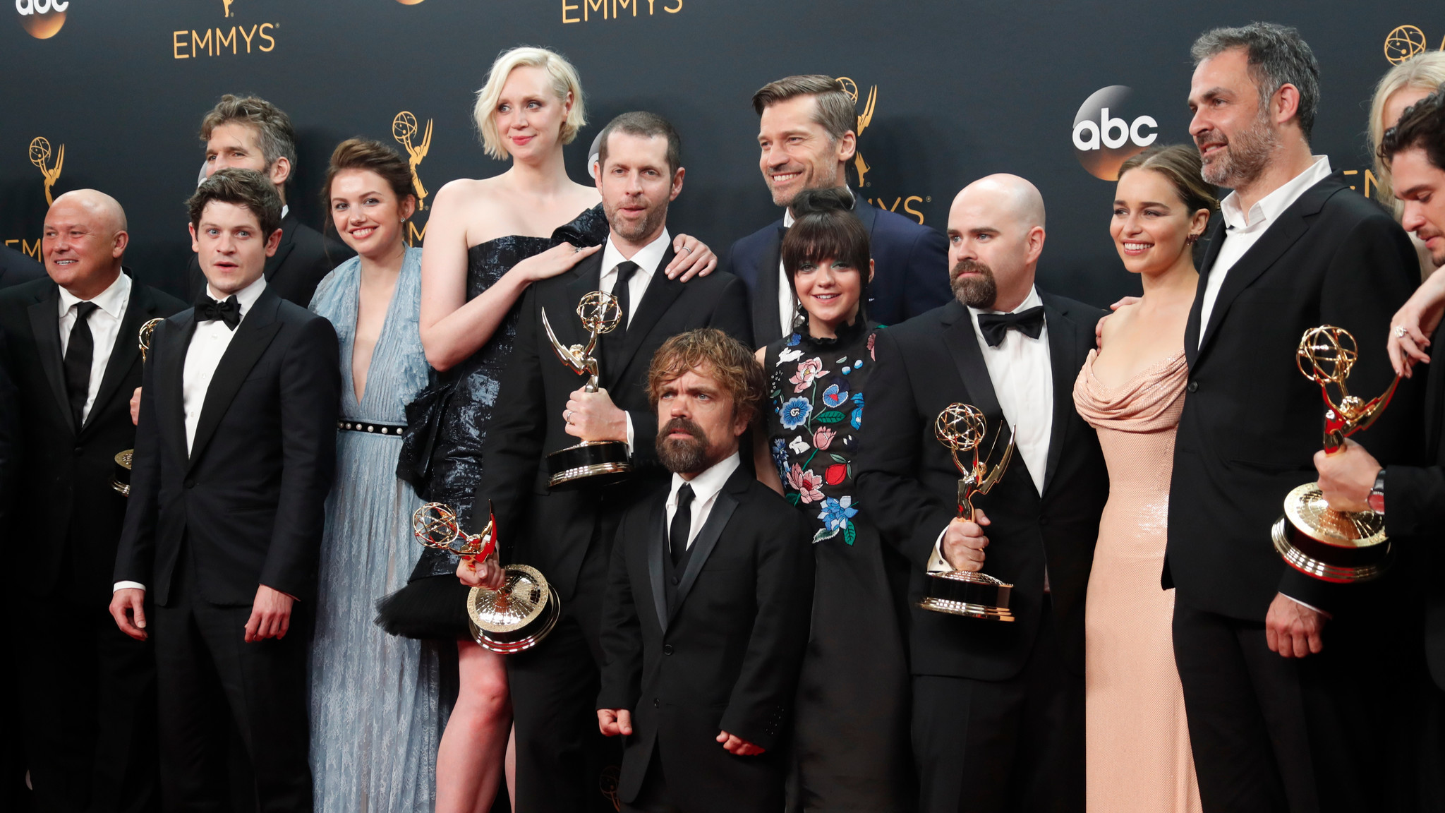 Los Emmys 2016 sacan su lado gayfriendly