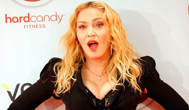 Madonna ofrece sexo oral a quien vote a Hillary Clinton
