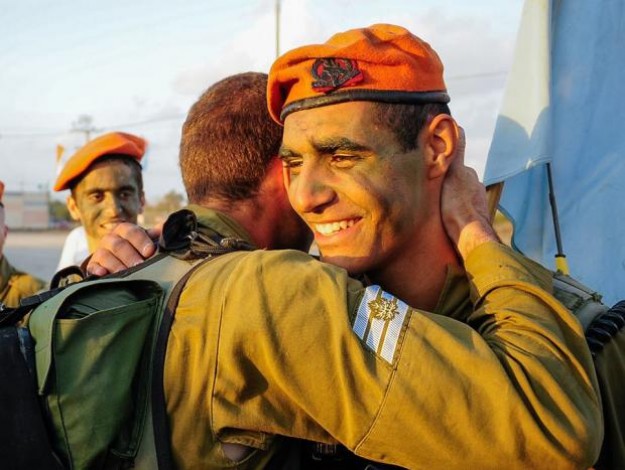 Paternidad para familias gays del ejército israelí