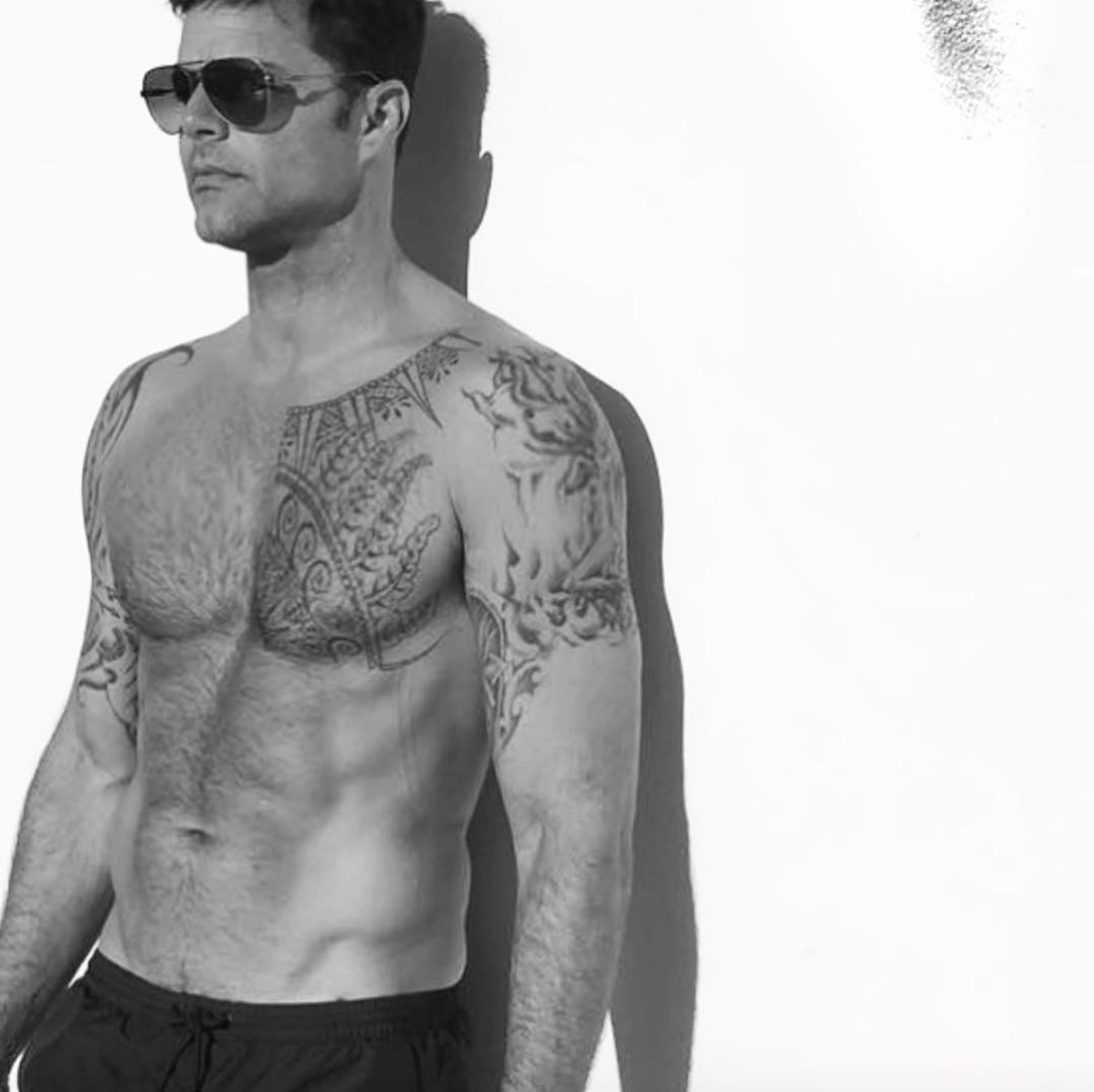 ‘Fiebre’, el nuevo vídeo de Ricky Martin: morbo, homoerotismo y mucho ritmo