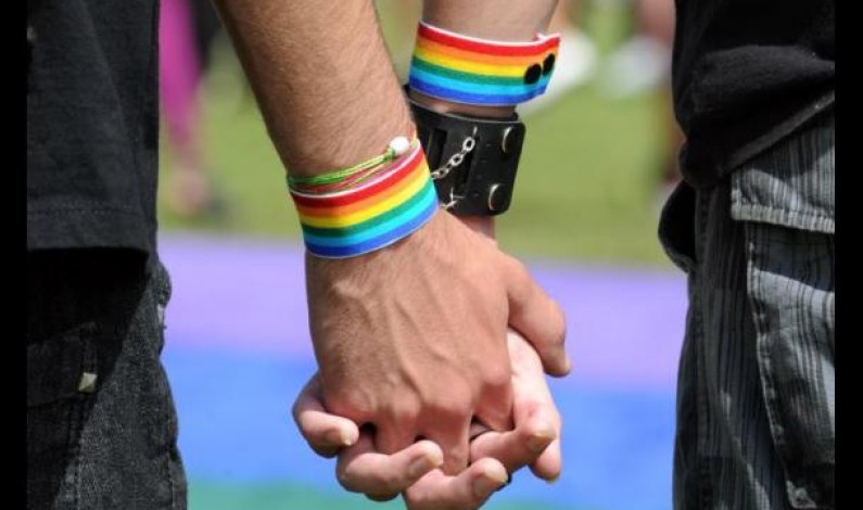 Boda gay en el centro de inmigrantes de Melilla