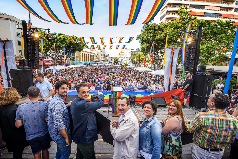 Ayuntamiento de Torremolinos y asociaciones LGTBI, unidos por el Pride
