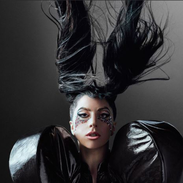 Lady Gaga muestra un avance de su nueva canción