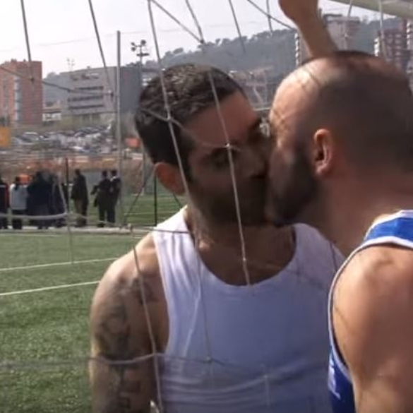 La historia de amor gay en el fútbol que no te dejará indiferente