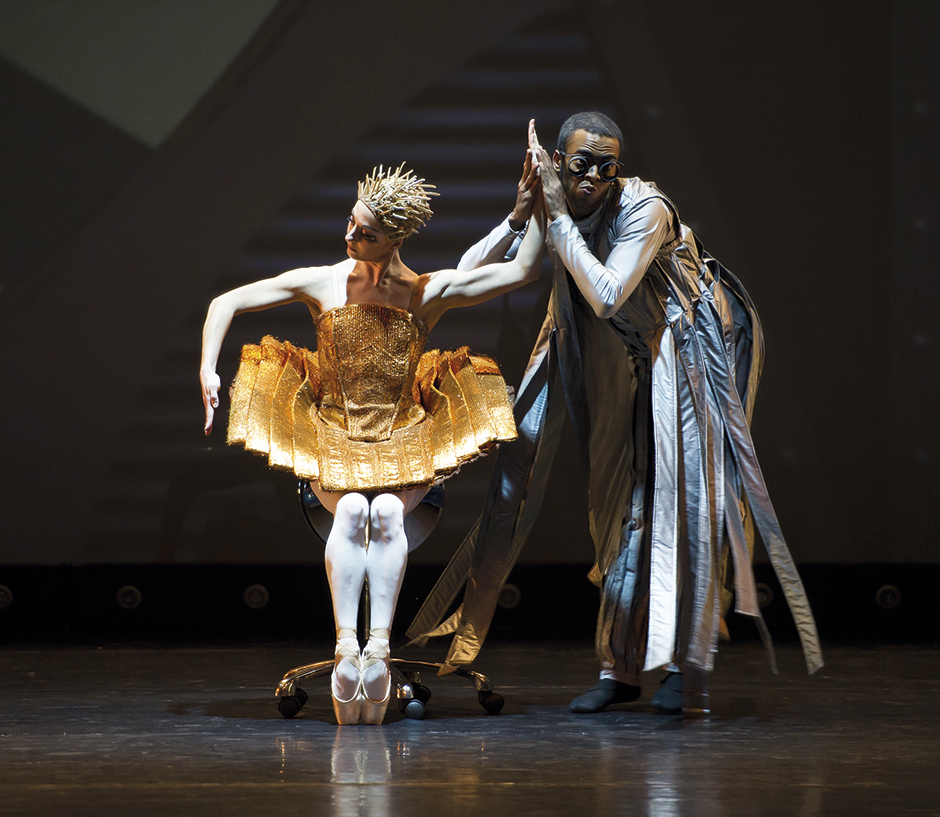 Víctor Ullate: "Sería importante que el mundo de la danza estuviera más unido"