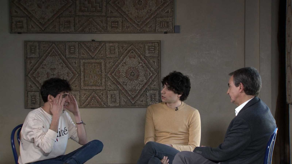 La emoción se apodera de la primera serie documental LGTB española, 'Nostrxs somos'