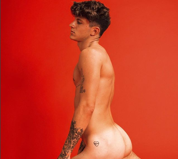 Jonan Wiergo, el instagramer gay más sexy de España, cumple años