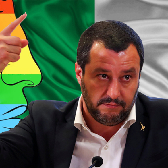 El Ministro italiano Matteo Salvini da una patada al colectivo LGTBI de su país