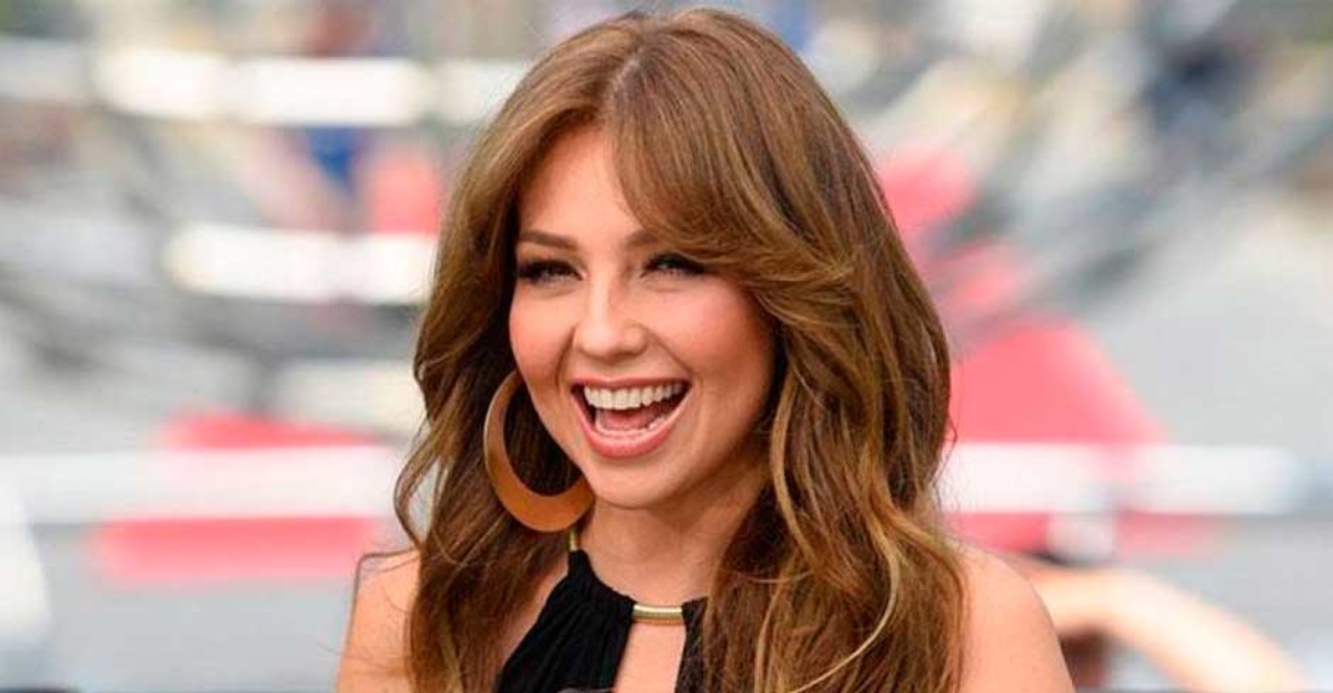 'Me oyen, me escuchan', Thalía hace oficial su 'delirio viral' de este verano
