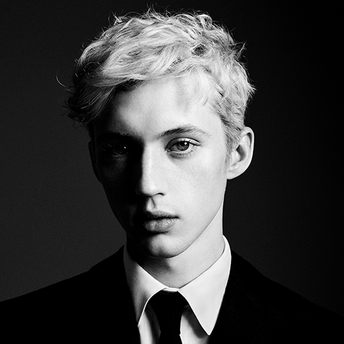 Crítica de 'Bloom' de Troye Sivan, álbum en que el artista gay va directo al grano