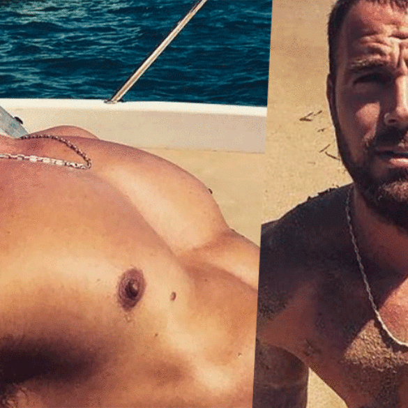 Carles Francino y su sexy 'estado' de verano: desnudo en la piscina