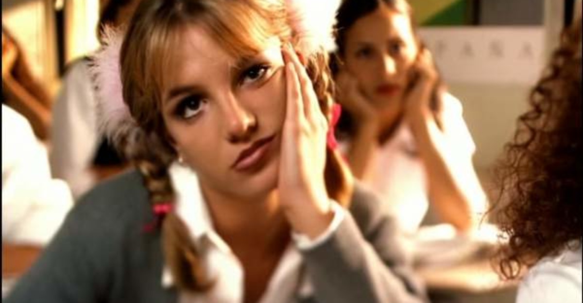 Britney Spears celebra los 20 años de '…Baby One More Time' con un vídeo inédito