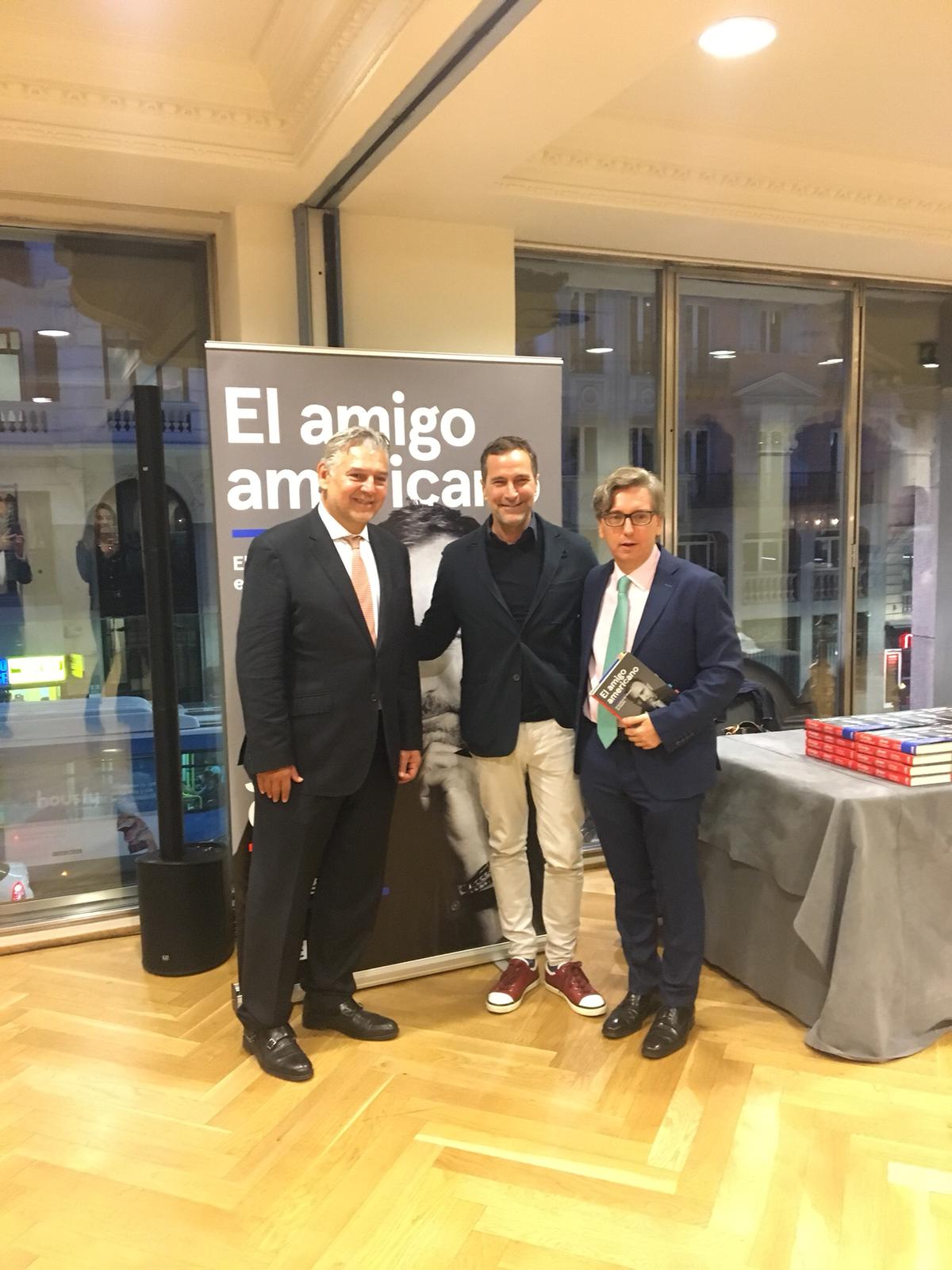 James Costos, el embajador de EE UU que luchó por los derechos LGBTI en España, recibe un homenaje en Madrid