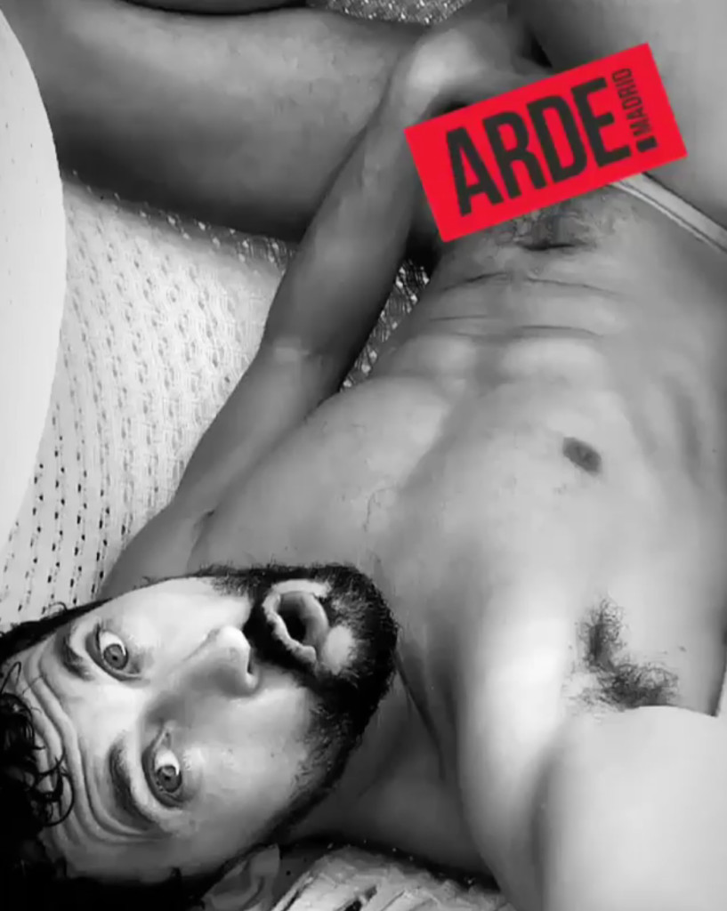 Paco León desnuda a 'todo Instagram' gracias a 'Arde Madrid'