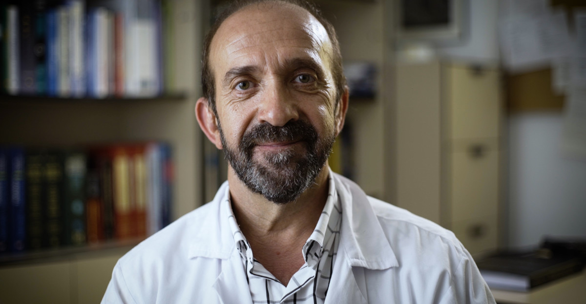 Repasamos los 40 años del primer caso de sida en España con el doctor Santiago Moreno
