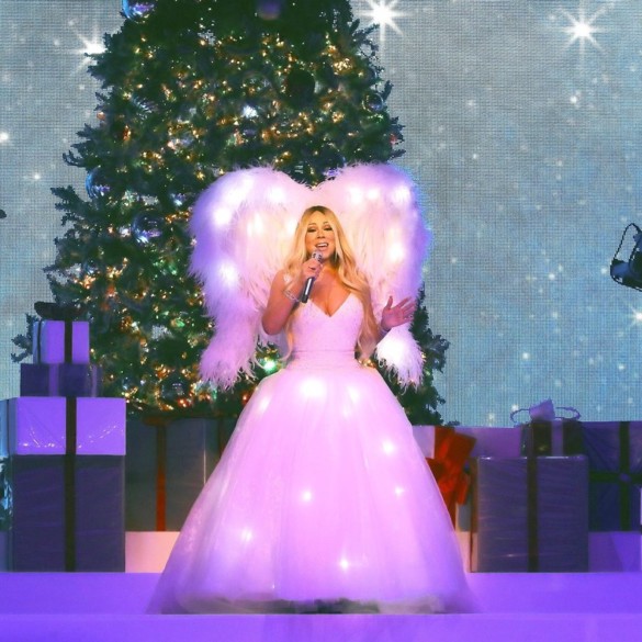 Mariah Carey, en urgencias por zamparse siete cajas de mazapán y polvorones (tras su concierto navideño)